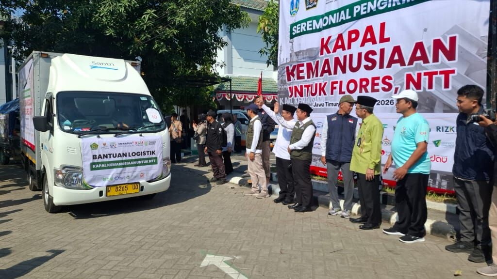 Pelepasan Kapal Kemanusiaan untuk Flores, NTT